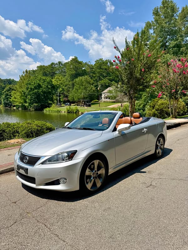 2011 Lexus IS - IS 250C Convertible 2D