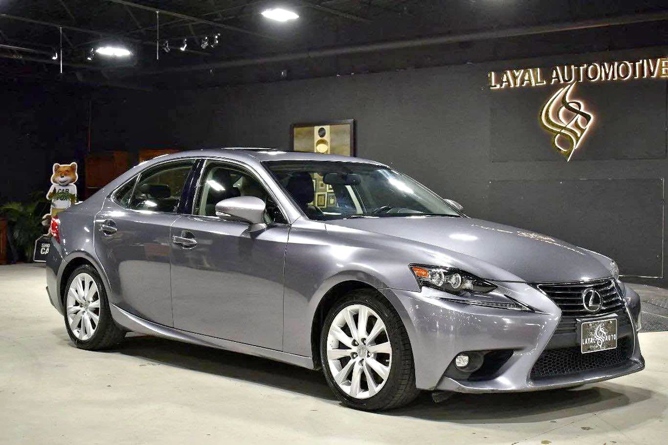2016 Lexus IS - IS 300 Sedan 4D