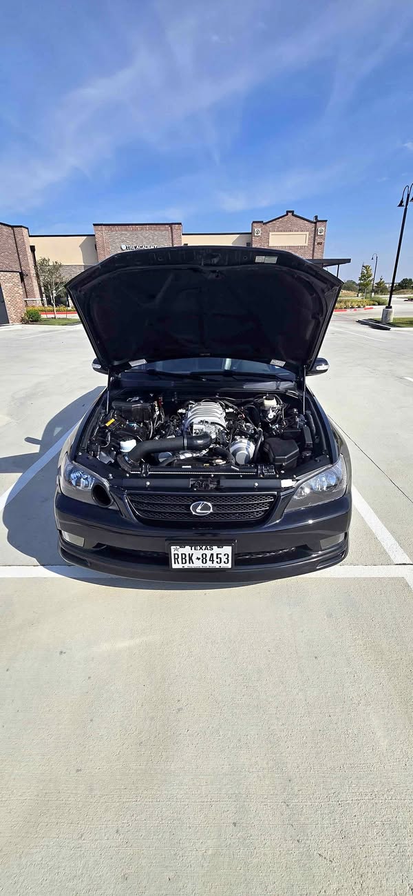 2003 Lexus IS - IS 300 SportCross Hatchback 4D