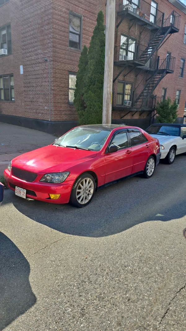 2002 Lexus IS - IS 300 Sedan 4D