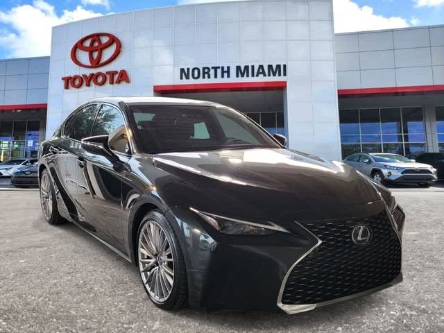 2024 Lexus IS