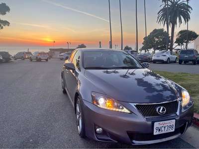 2013 Lexus IS - IS 250 Sedan 4D