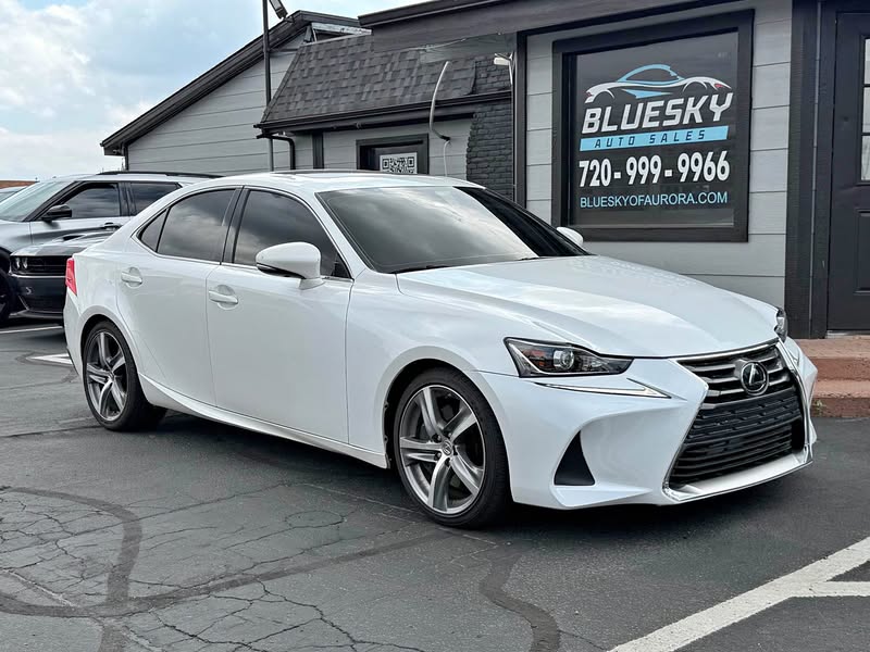 2019 Lexus IS - IS 300 Sedan 4D