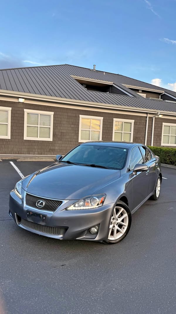 2012 Lexus IS - IS 250 Sport Sedan 4D