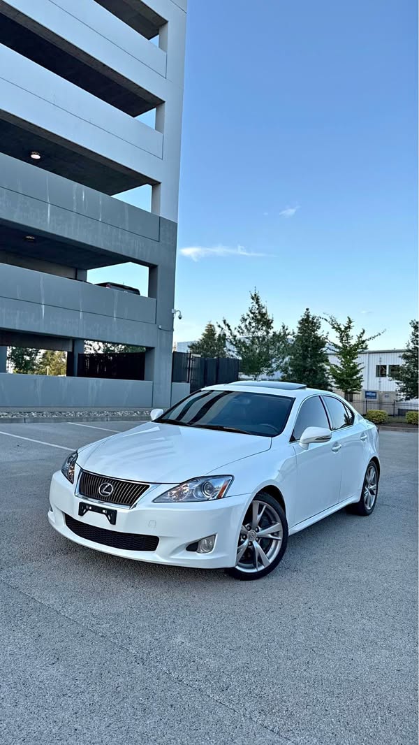 2009 Lexus IS - IS 350 Sport Sedan 4D