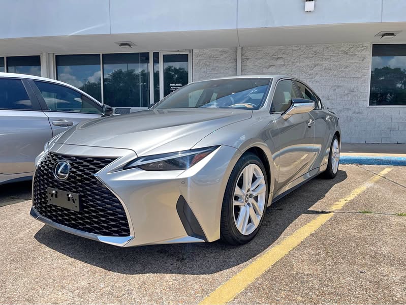 2023 Lexus IS - IS 300 Sedan 4D