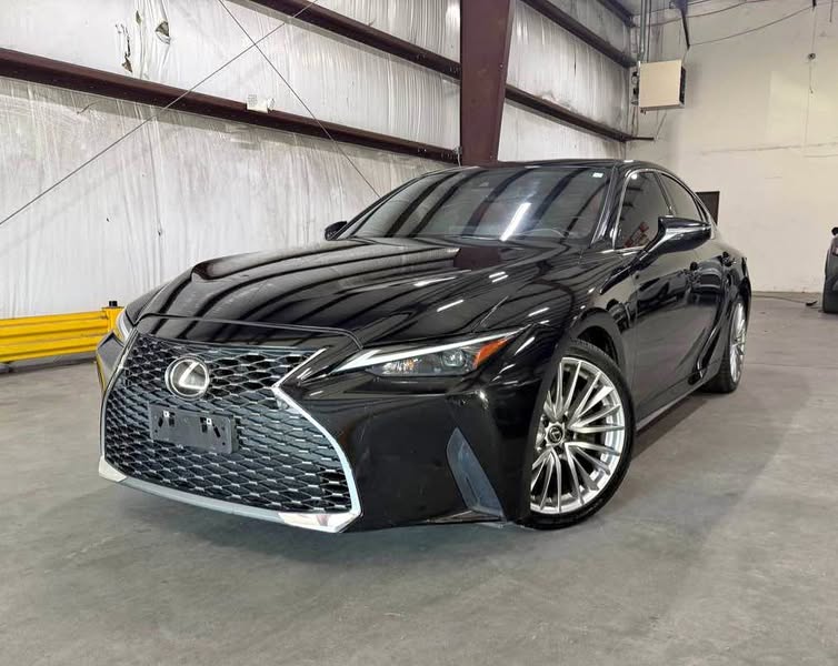2022 Lexus IS IS 300 Sedan 4D