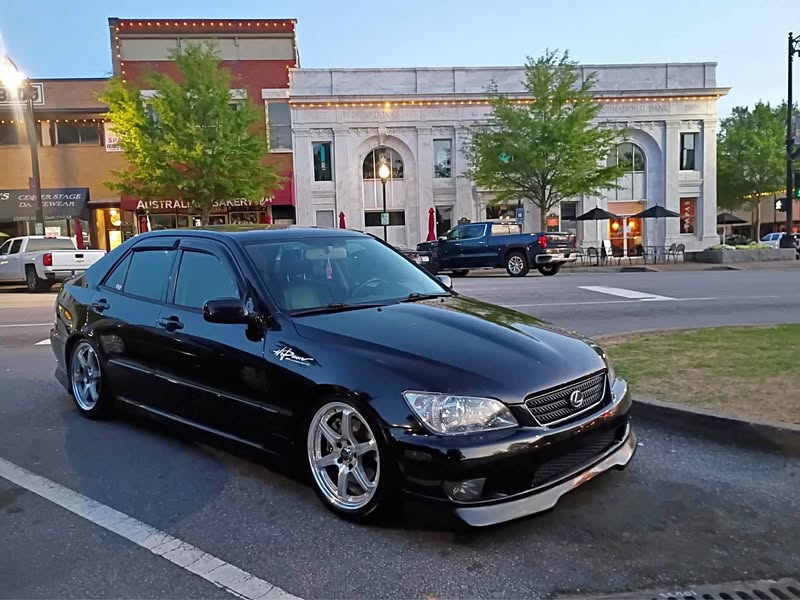 2005 Lexus IS - IS 300 Sedan 4D