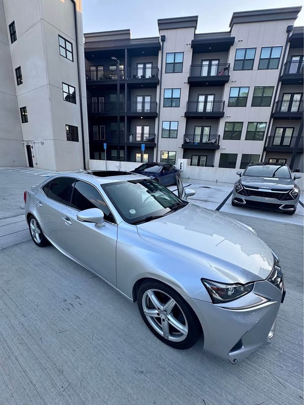 2020 Lexus IS - IS 300 Sedan 4D