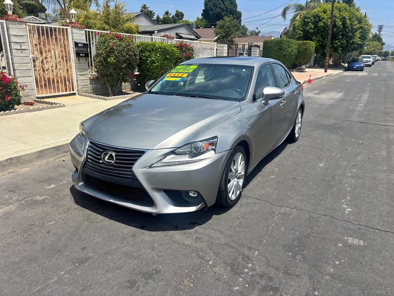 2015 Lexus IS