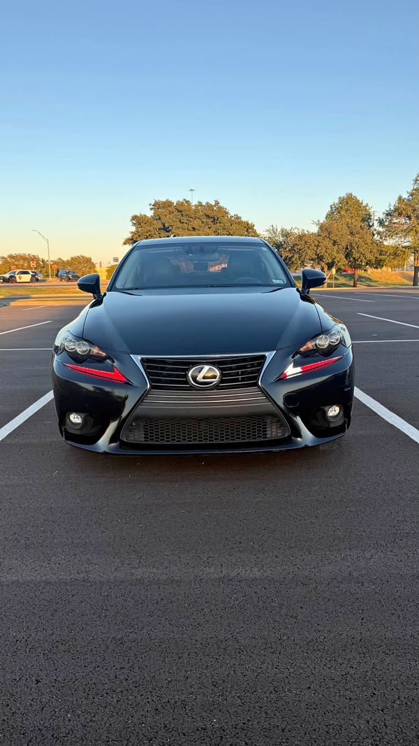 2015 Lexus IS - IS 250 Sedan 4D