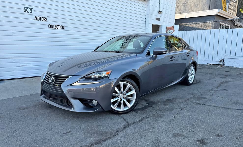 2014 Lexus IS - IS 250 Sport Sedan 4D