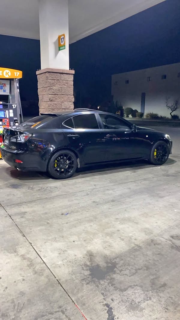2006 Lexus IS - IS 350 Sedan 4D