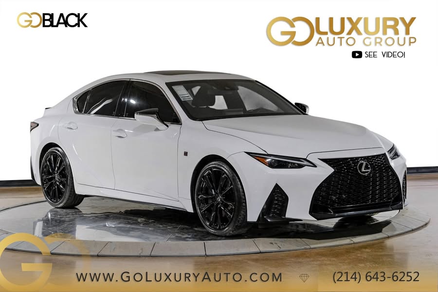 2025 Lexus IS