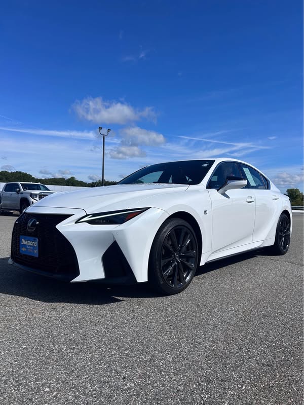 2024 Lexus IS IS 350 F SPORT Design Sedan 4D