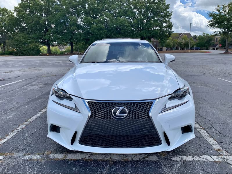 2016 Lexus IS - 200t F sport