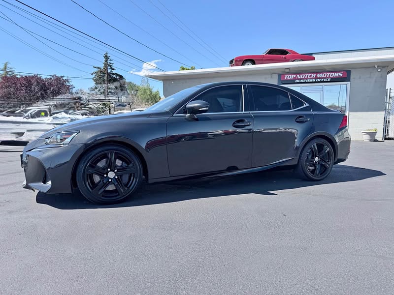 2017 Lexus IS - IS 300 Sedan 4D