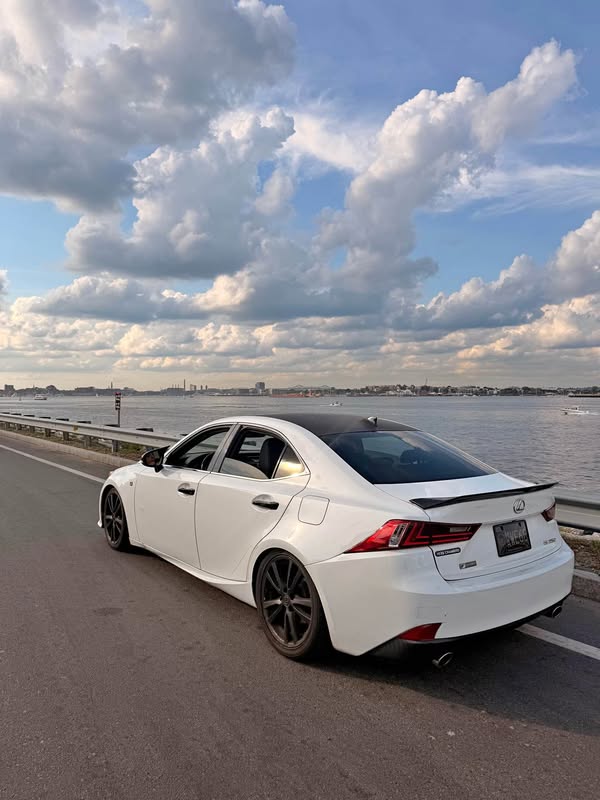2015 Lexus IS - IS 250 Sport Sedan 4D