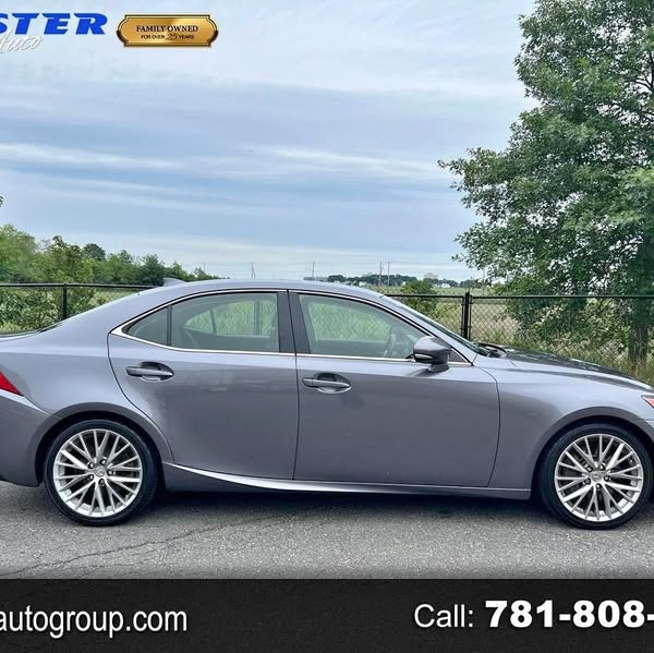 2016 Lexus IS