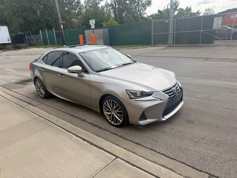 2017 Lexus IS - IS 200t Sedan 4D