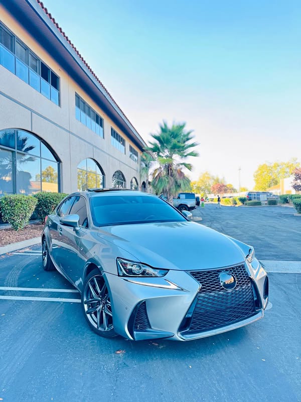 2018 Lexus IS - IS 300 F SPORT Sedan 4D