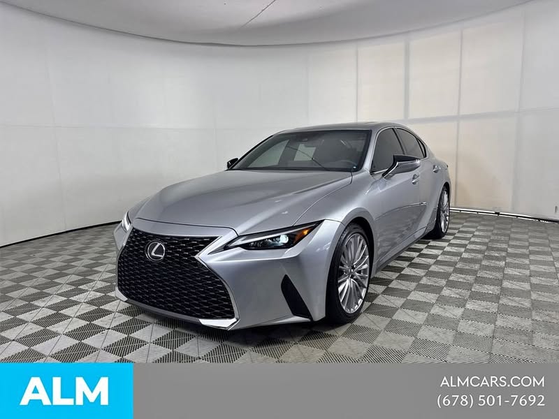 2025 Lexus IS