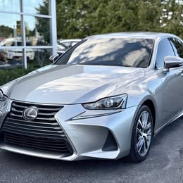 2017 Lexus IS 200t
