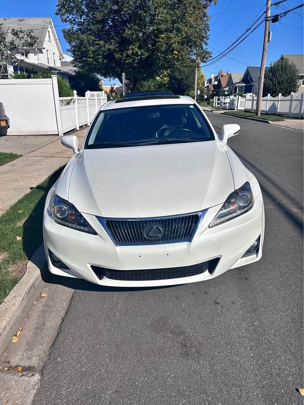 2012 Lexus IS - 250
