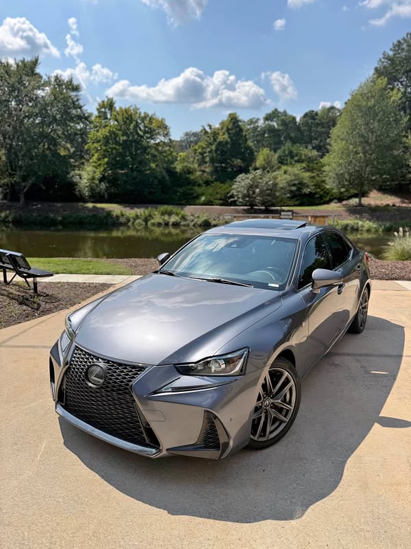 2019 Lexus IS - IS 300 F SPORT Design Sedan 4D