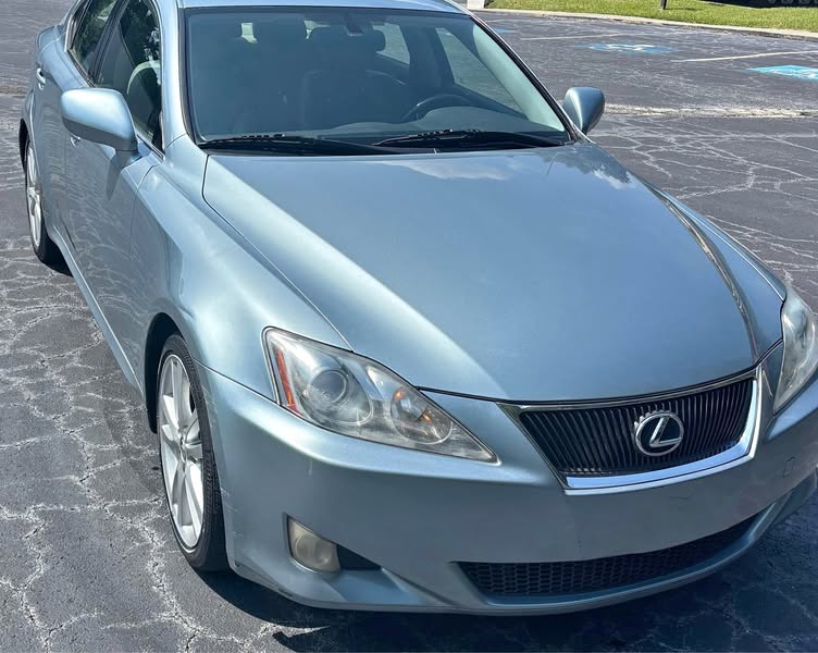 2006 Lexus IS - IS 350 Sedan 4D