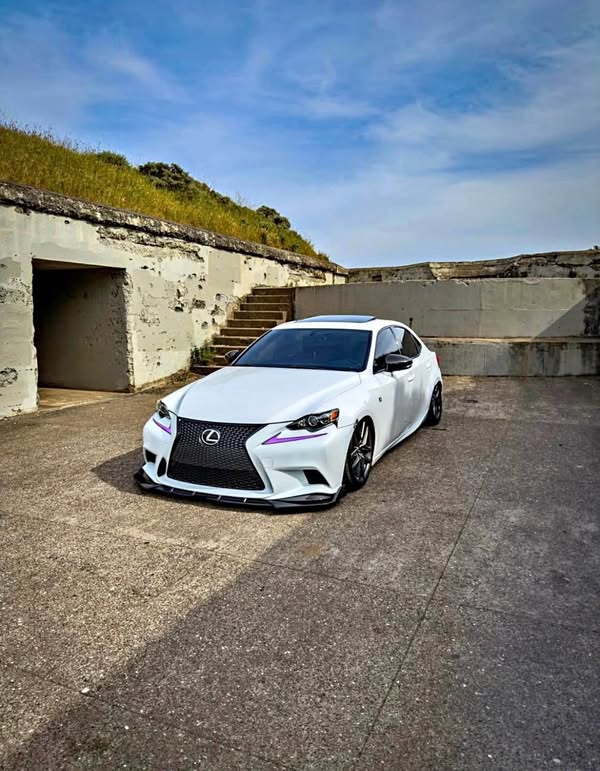 2015 Lexus IS - IS 350 F SPORT Sedan 4D
