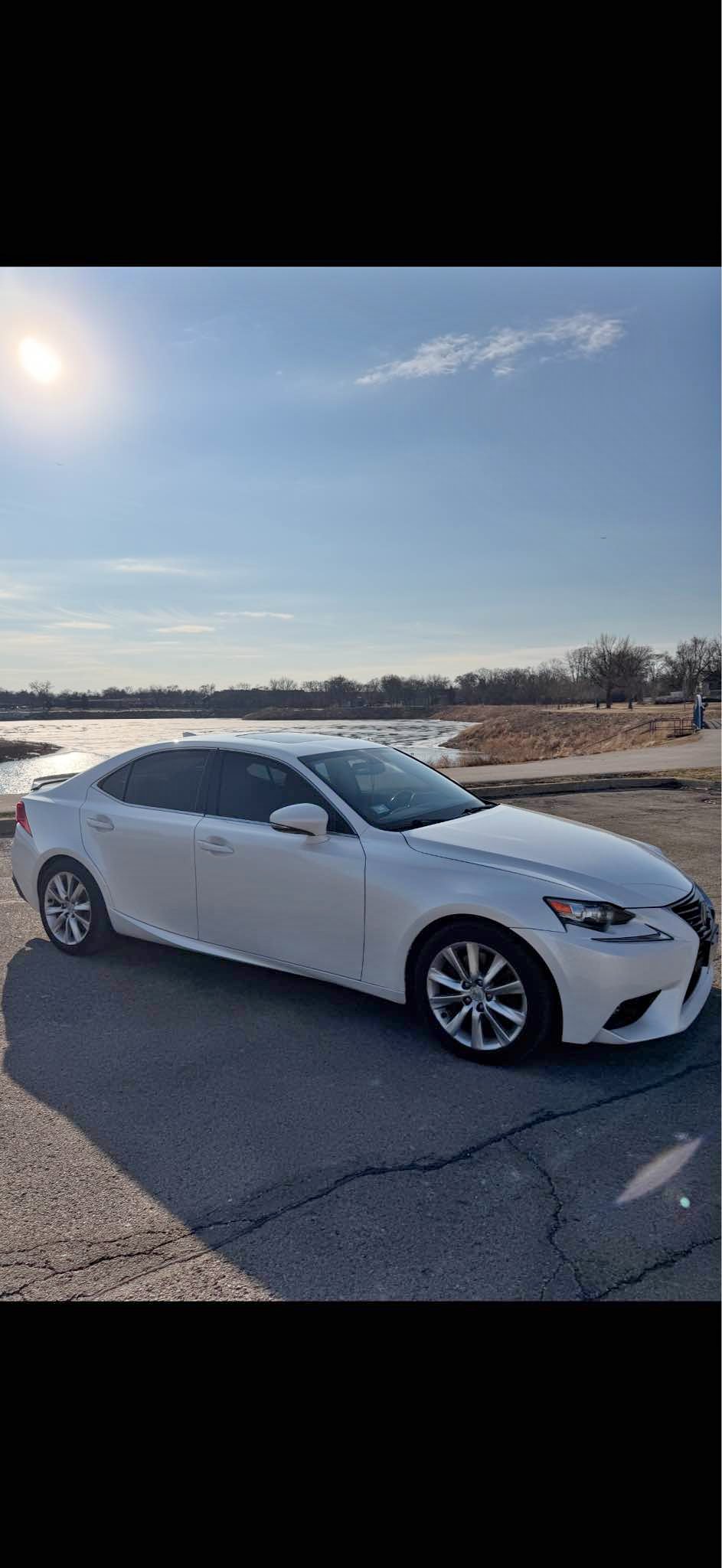 2016 Lexus IS - IS 300 Sedan 4D