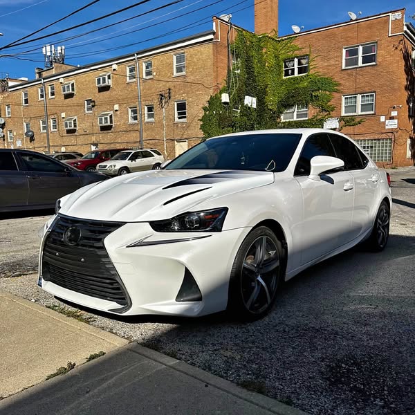 2017 Lexus IS - IS 300 Sedan 4D