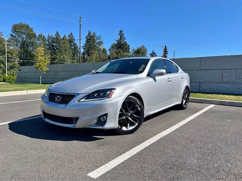 2013 Lexus IS - IS 250 Sedan 4D