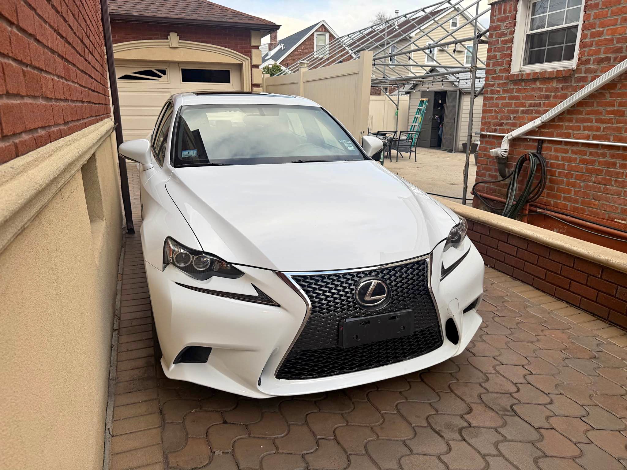 2016 Lexus IS - IS 300 F SPORT Design Sedan 4D