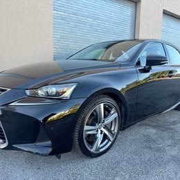 2017 Lexus IS
