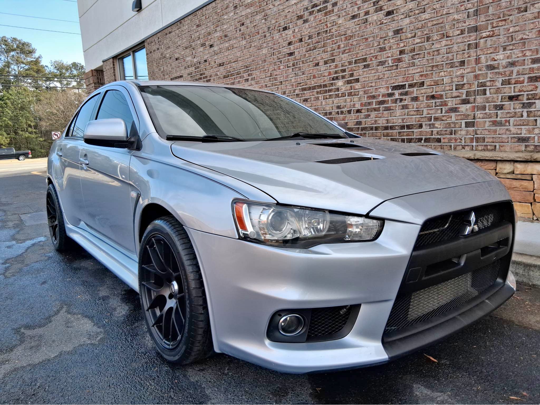 2012 Mitsubishi Lancer Evolution - MR Sedan 4D