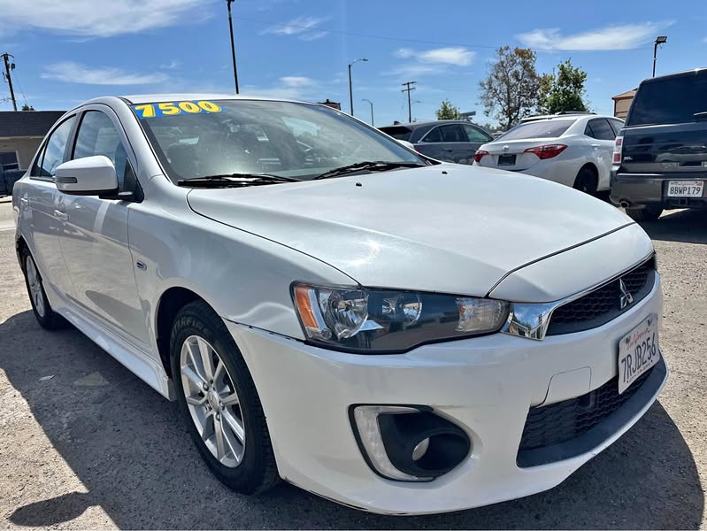 2016 Mitsubishi Lancer - ES Sedan 4D