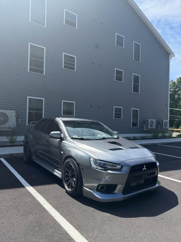 2014 Mitsubishi Lancer Evolution - GSR Sedan 4D