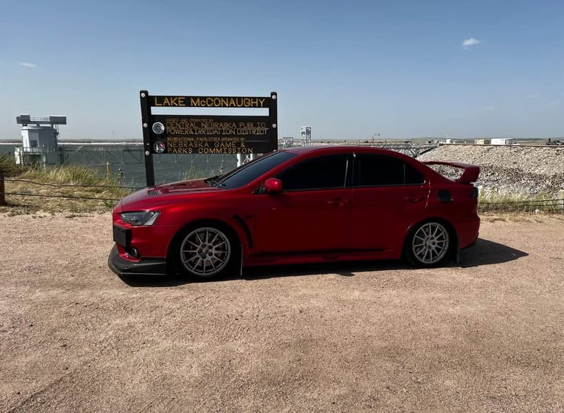 2014 Mitsubishi Lancer - Evolution GSR Sedan 4D