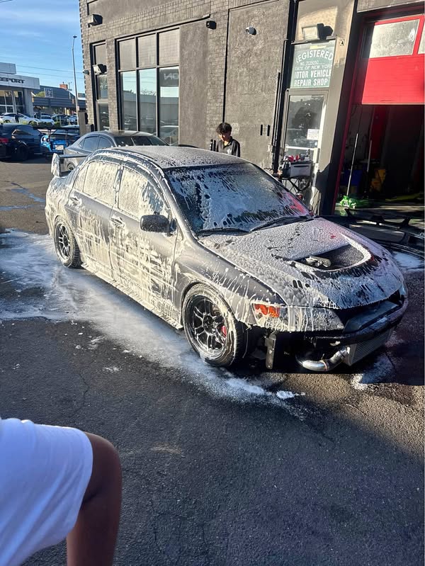 2005 Mitsubishi Lancer Evolution - MR Sedan 4D