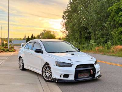2010 Mitsubishi Lancer Evolution - MR Sedan 4D