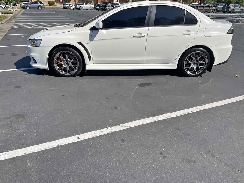 2014 Mitsubishi Lancer Evolution - MR Sedan 4D