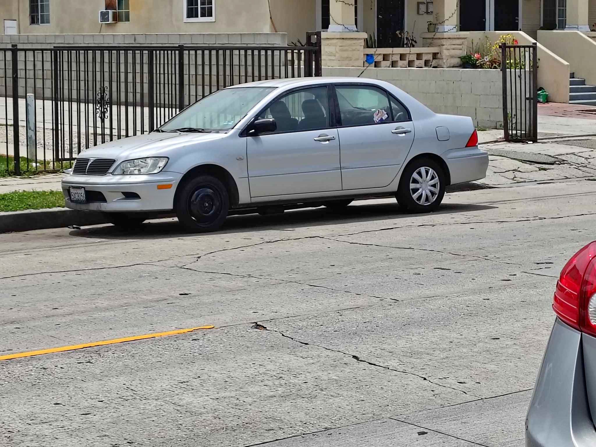 2002 Mitsubishi Lancer - DE Sedan 4D