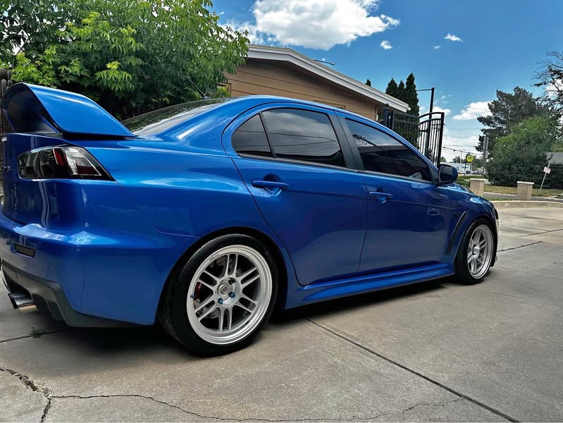2011 Mitsubishi Lancer Evolution - GSR Sedan 4D