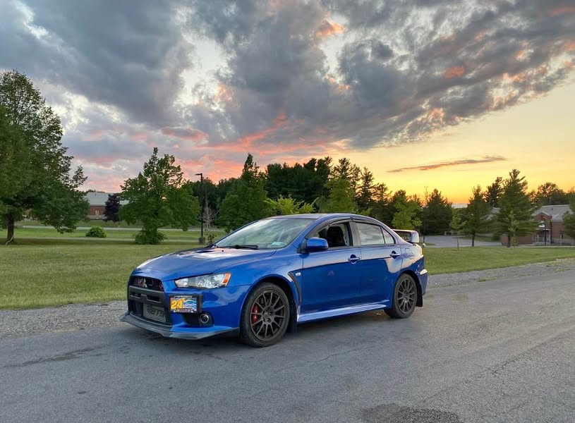 2011 Mitsubishi Lancer Evolution - GSR Sedan 4D