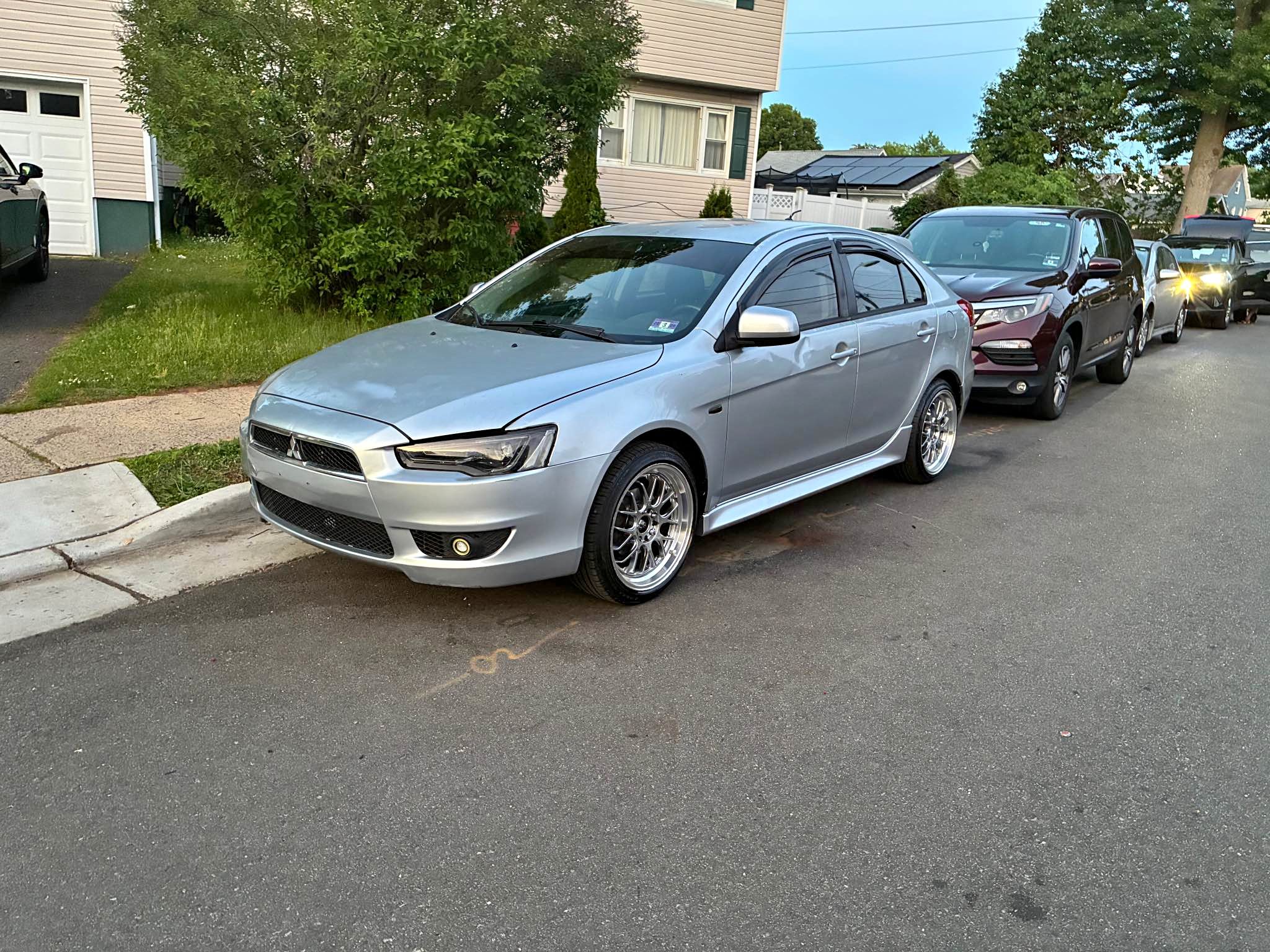 2011 Mitsubishi Lancer - ES Sportback Hatchback 4D