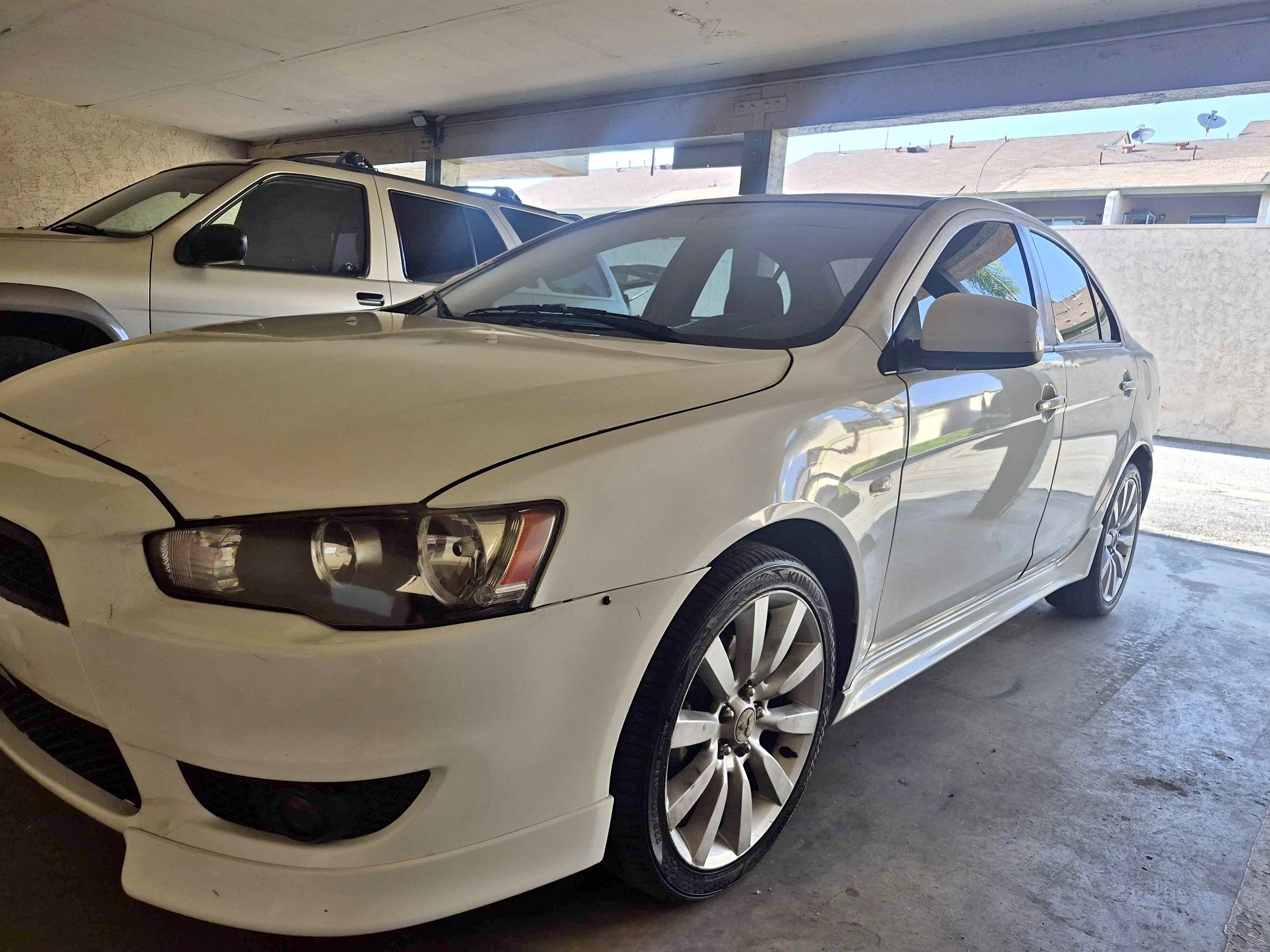 2008 Mitsubishi Lancer - ES Sportback Hatchback 4D