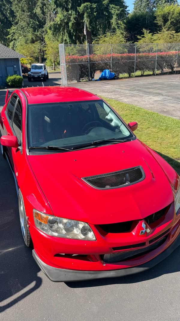 2005 Mitsubishi Lancer Evolution - MR Sedan 4D