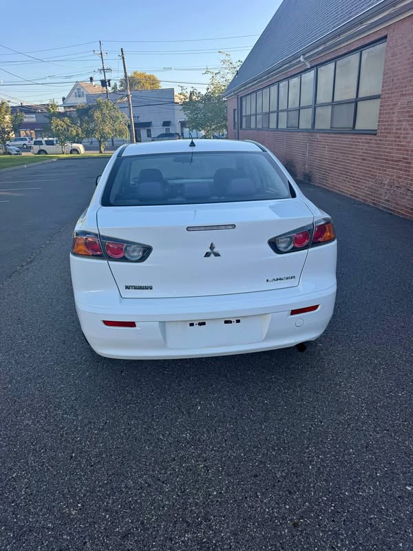 2012 Mitsubishi Lancer - ES Sedan 4D